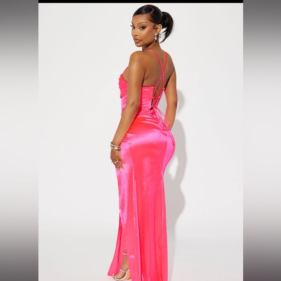 Satin Maxi Dress w/ matching satin gloves - Picture 2 of 3